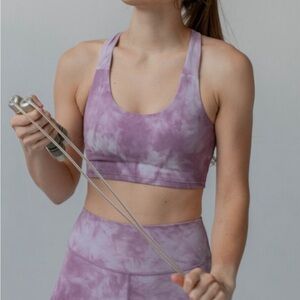 Sports bra and leggings